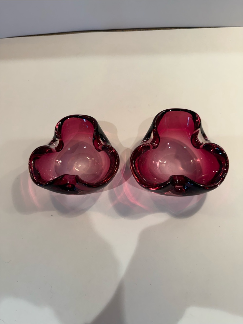 Set of 2 Vintage Murano Glass Pinch Bowls
